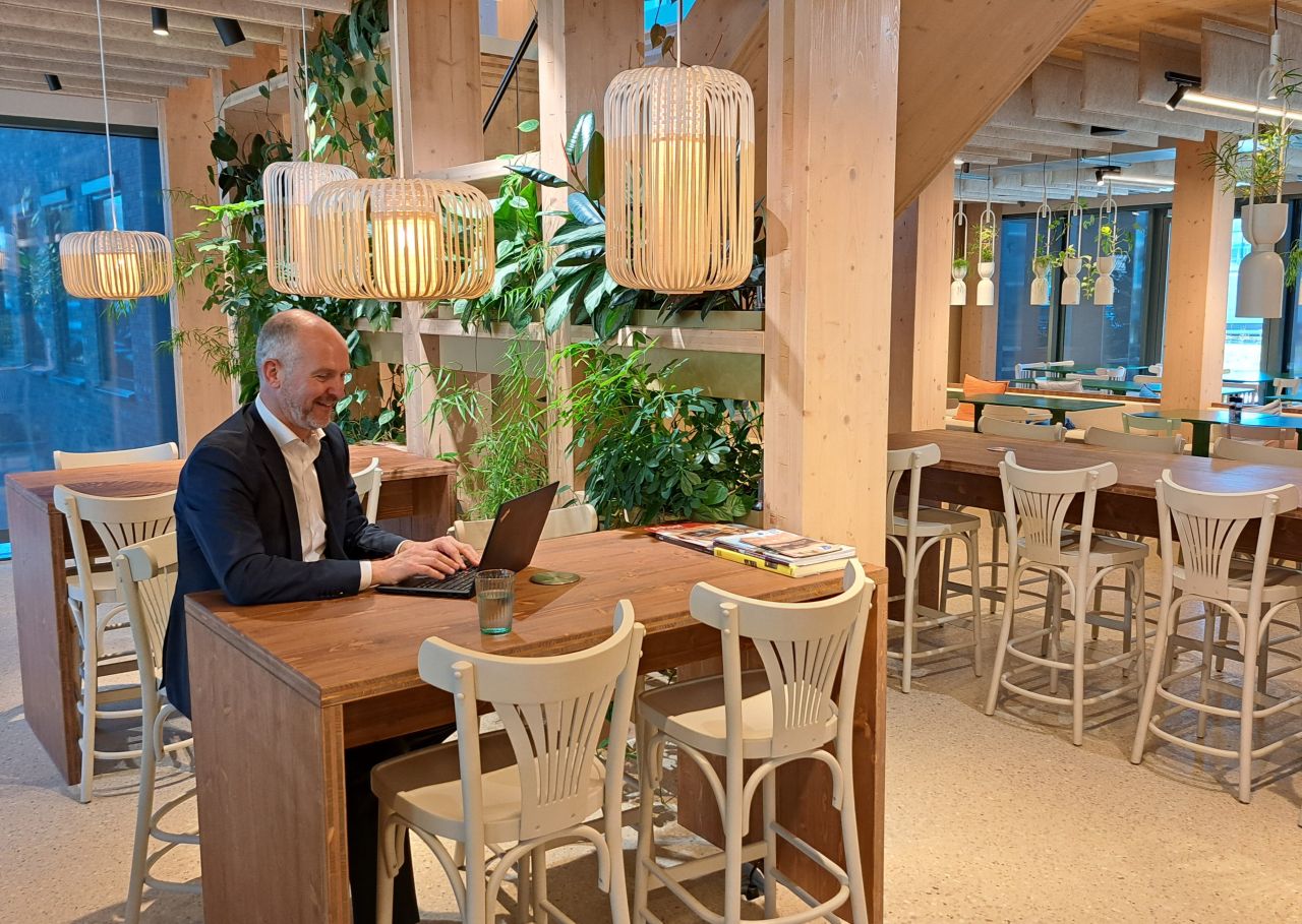 Fijne werkplek en duurzame &#8216;showroom&#8217;